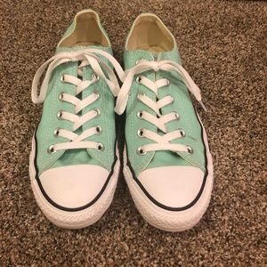 Converse mint green